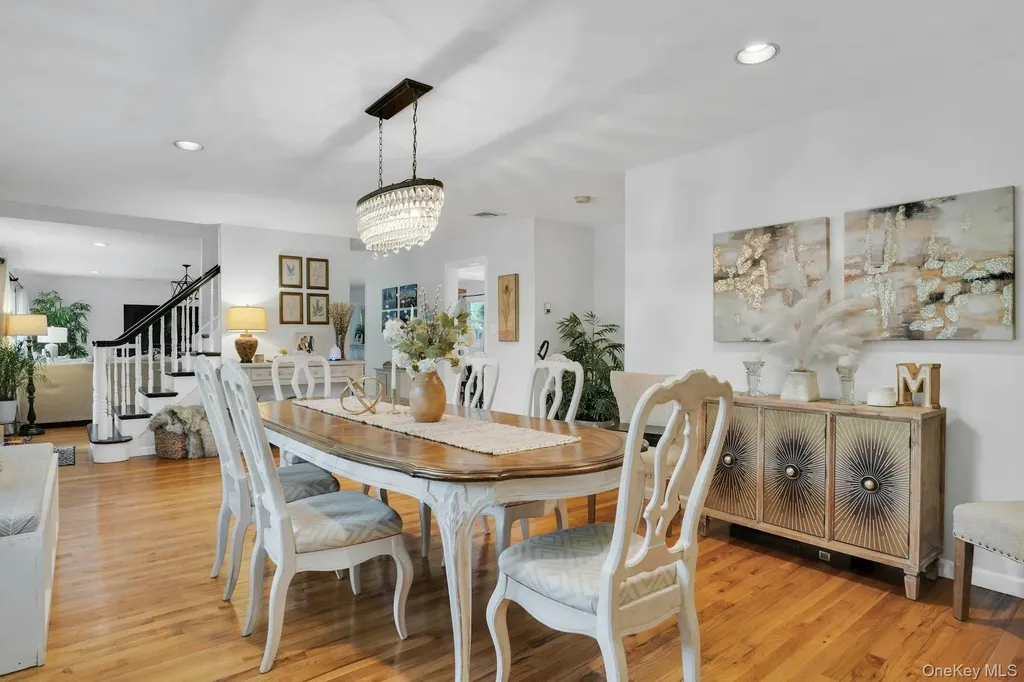12 Rachel Avenue Commack NY 11725