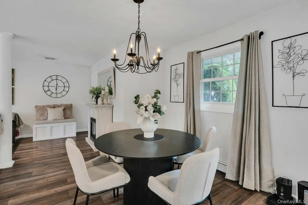 12 Rachel Avenue Commack NY 11725
