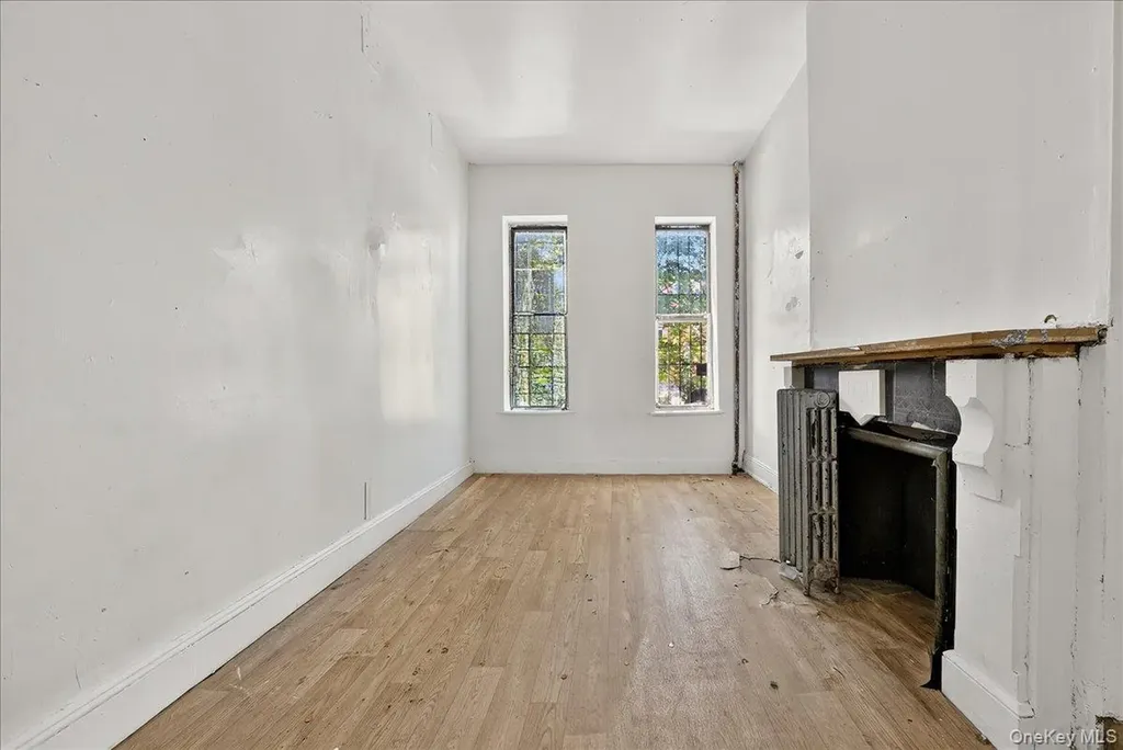 342 E 141st Street Bronx NY 10454