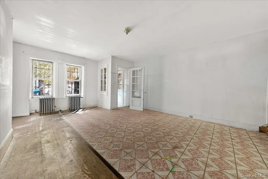 342 E 141st Street Bronx NY 10454