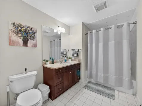 15 Beaver Pond Court Stony Point NY 10980