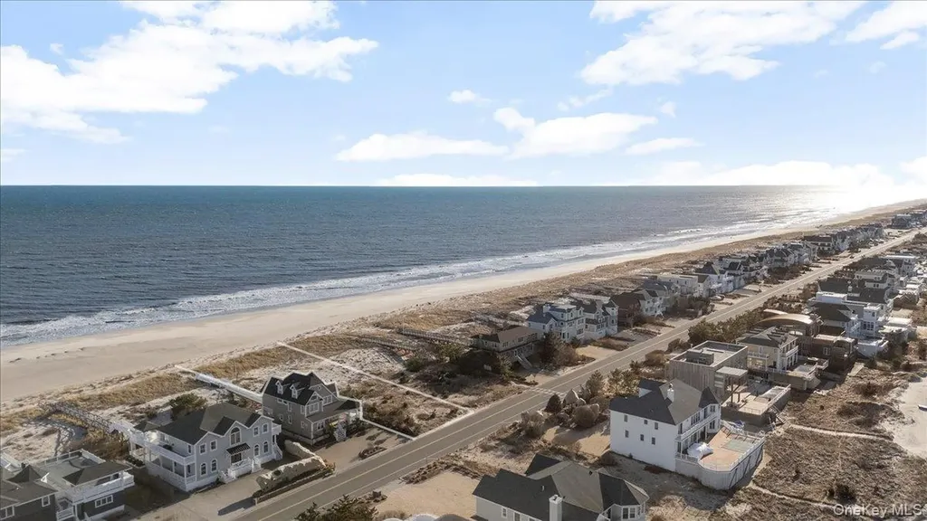 Westhampton Beach NY 11978