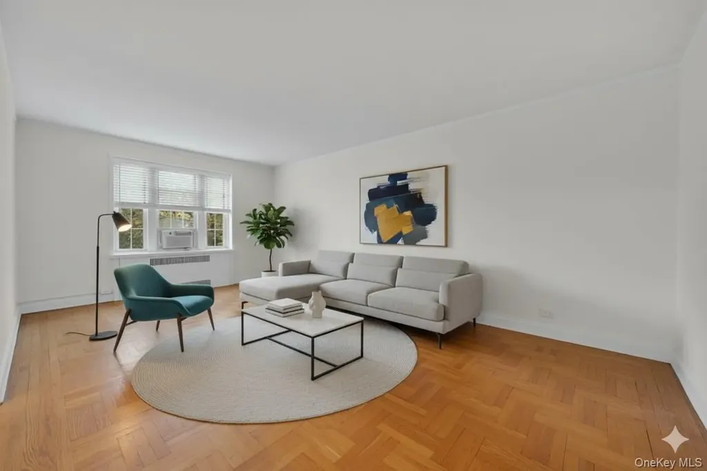5 Midland Gardens Bronxville NY 10708