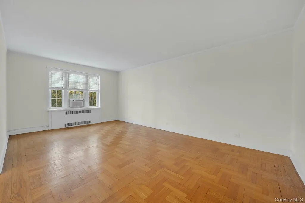 5 Midland Gardens Bronxville NY 10708