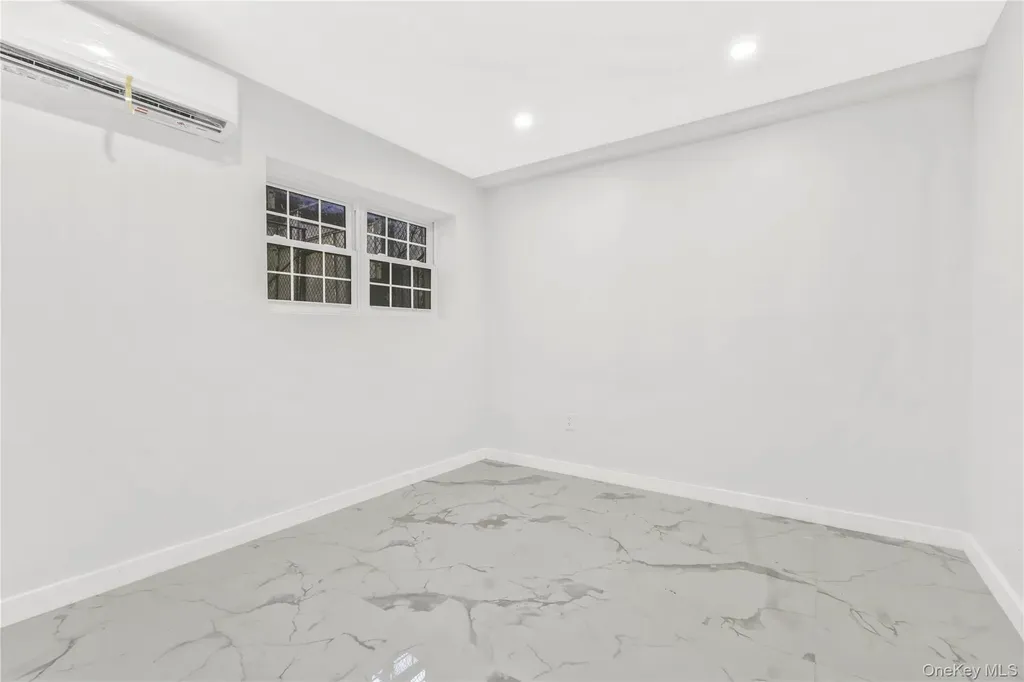 780 Hendrix Street Brooklyn NY 11207