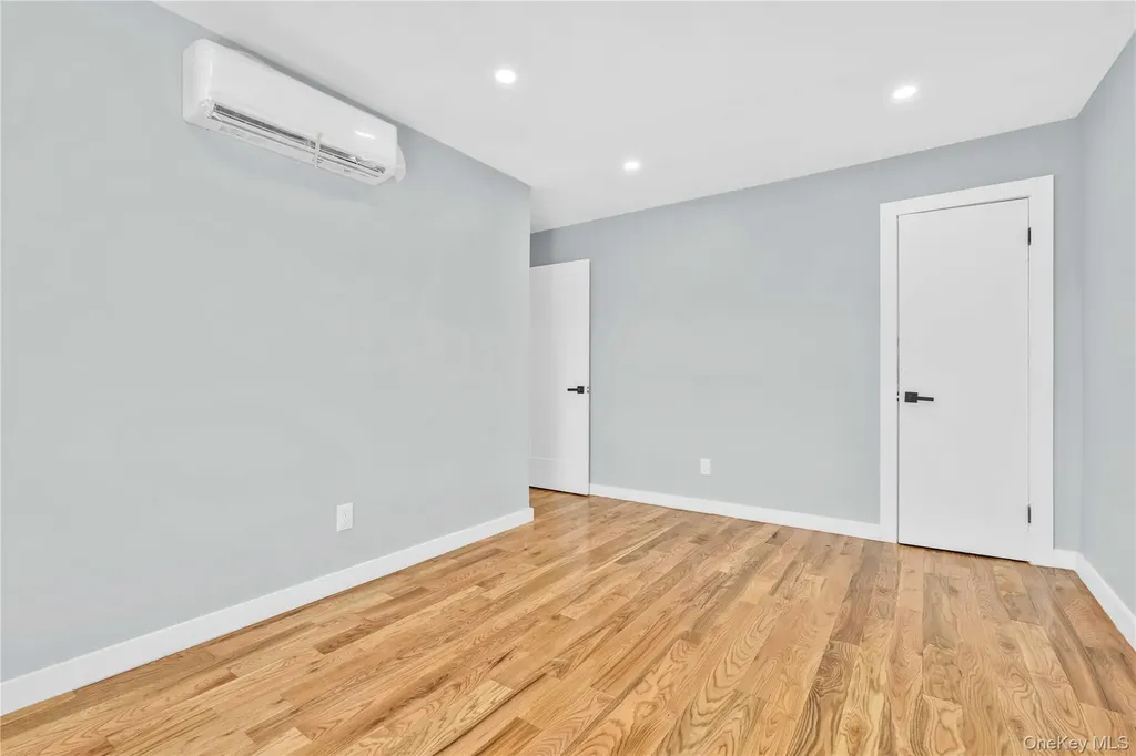 780 Hendrix Street Brooklyn NY 11207