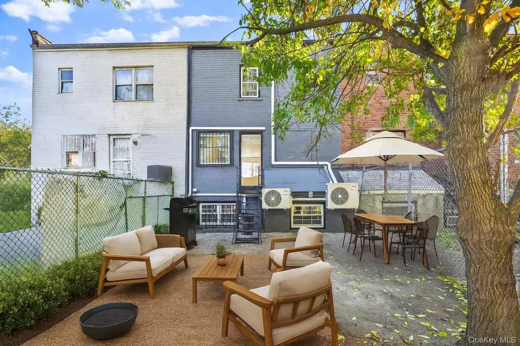 780 Hendrix Street Brooklyn NY 11207