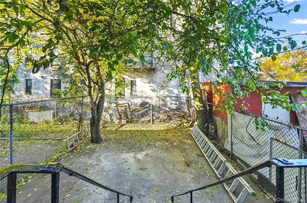780 Hendrix Street Brooklyn NY 11207