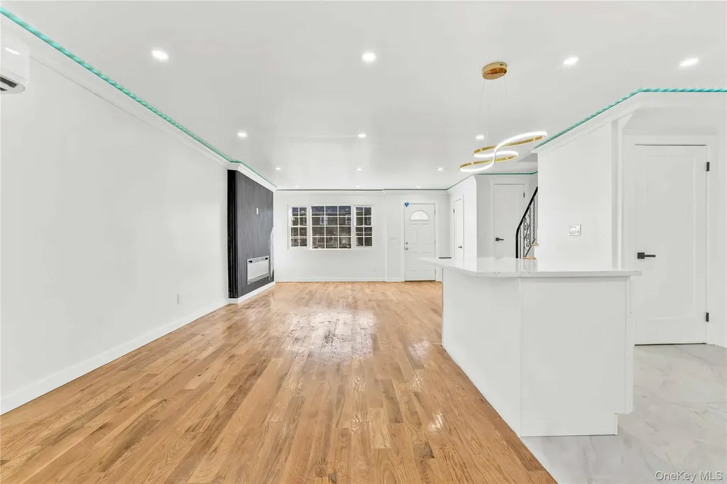 780 Hendrix Street Brooklyn NY 11207