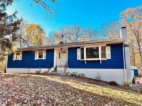 107 Oscawana Lake Road Putnam Valley NY 10579