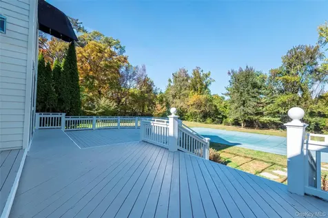 735 Remsens Lane Upper Brookville NY 11771