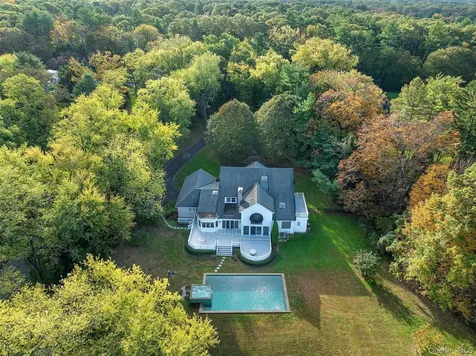 735 Remsens Lane Upper Brookville NY 11771
