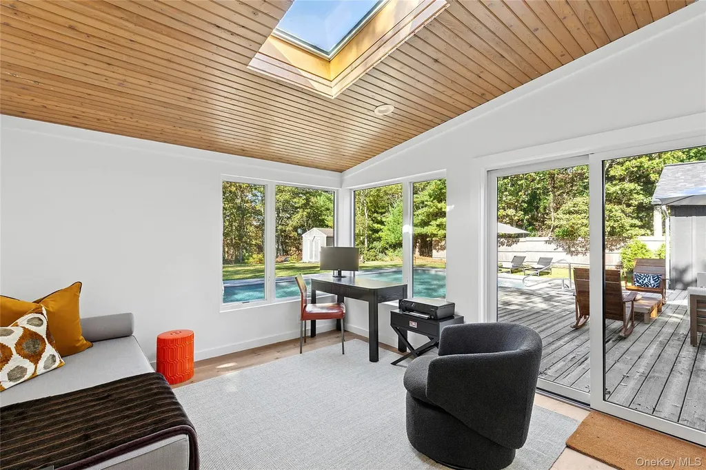 70 Whooping Hollow Road East Hampton NY 11937