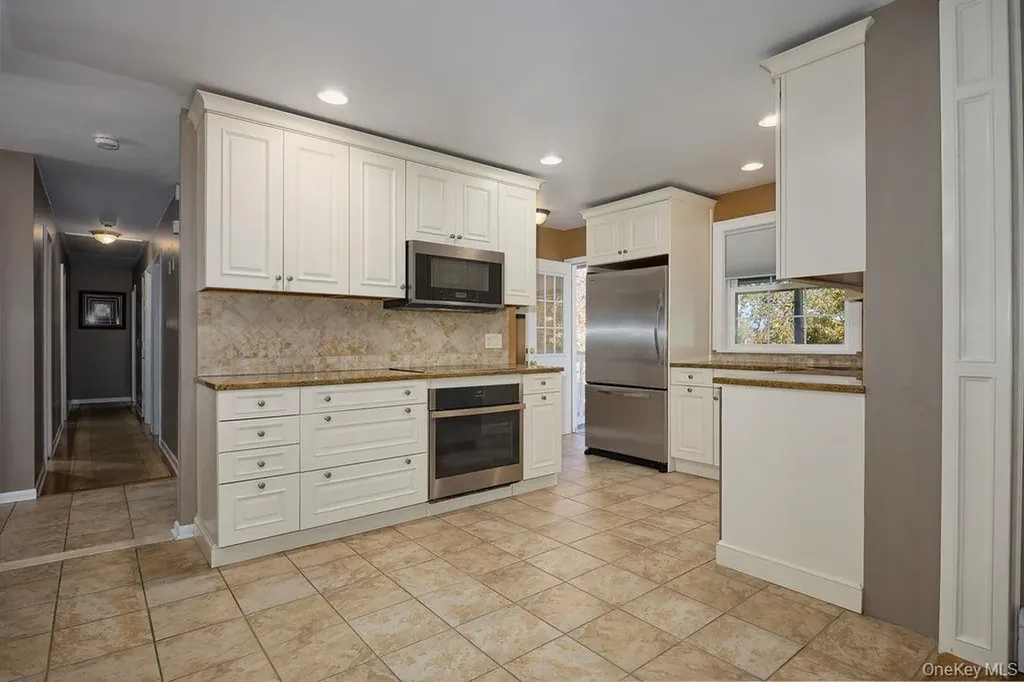 66 High Acres Drive Poughkeepsie NY 12603