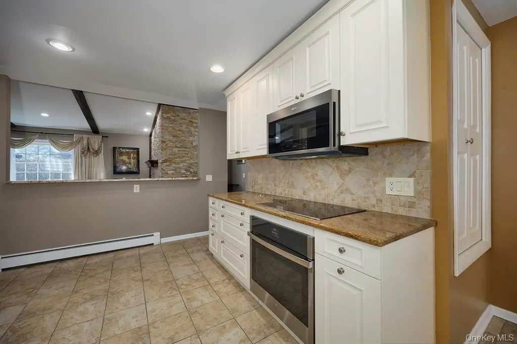 66 High Acres Drive Poughkeepsie NY 12603