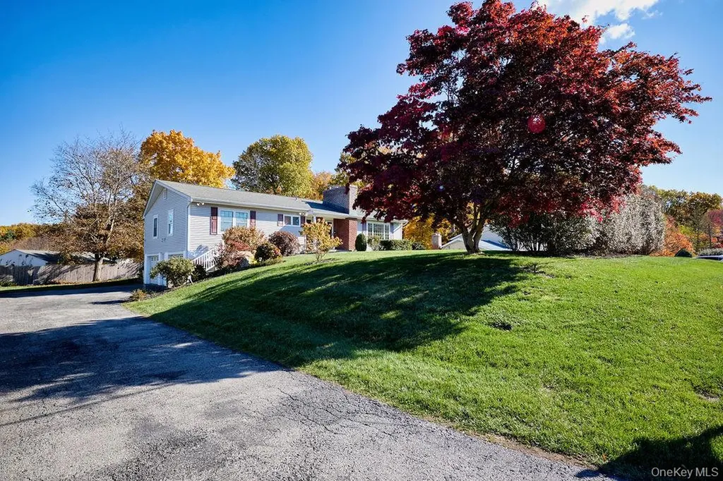 66 High Acres Drive Poughkeepsie NY 12603