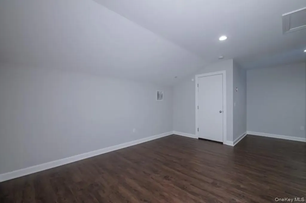 110 Sutton Court Mount Sinai NY 11766