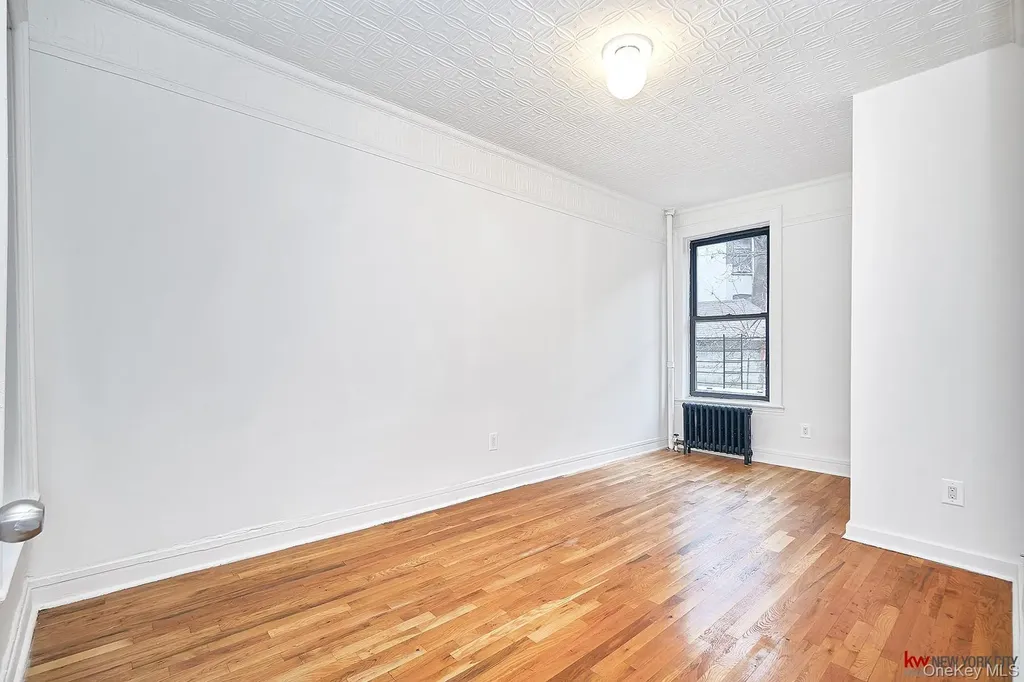 1037 College Avenue Bronx NY 10456