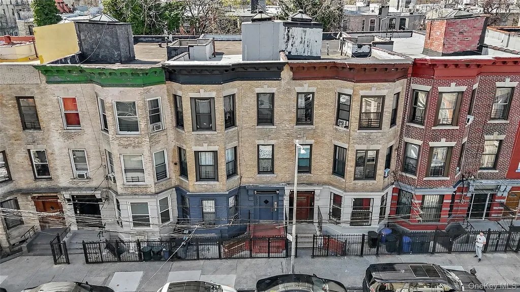 1037 College Avenue Bronx NY 10456