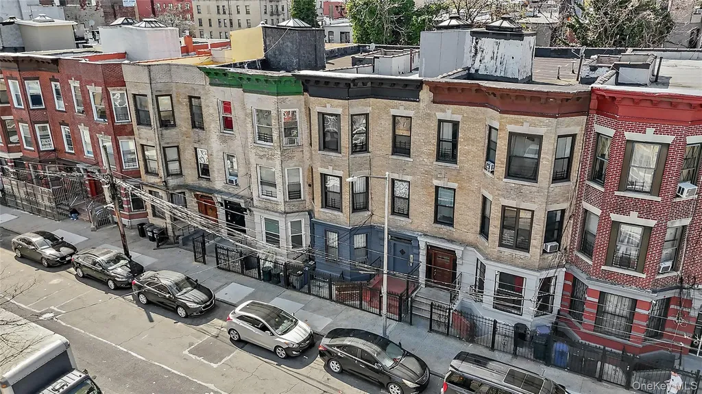 1037 College Avenue Bronx NY 10456