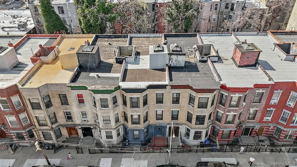 1037 College Avenue Bronx NY 10456