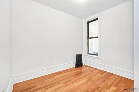 1037 College Avenue Bronx NY 10456