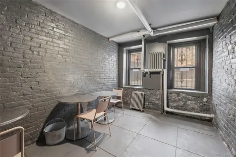 1037 College Avenue Bronx NY 10456