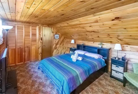 90 Hillside Road Barryville NY 12719