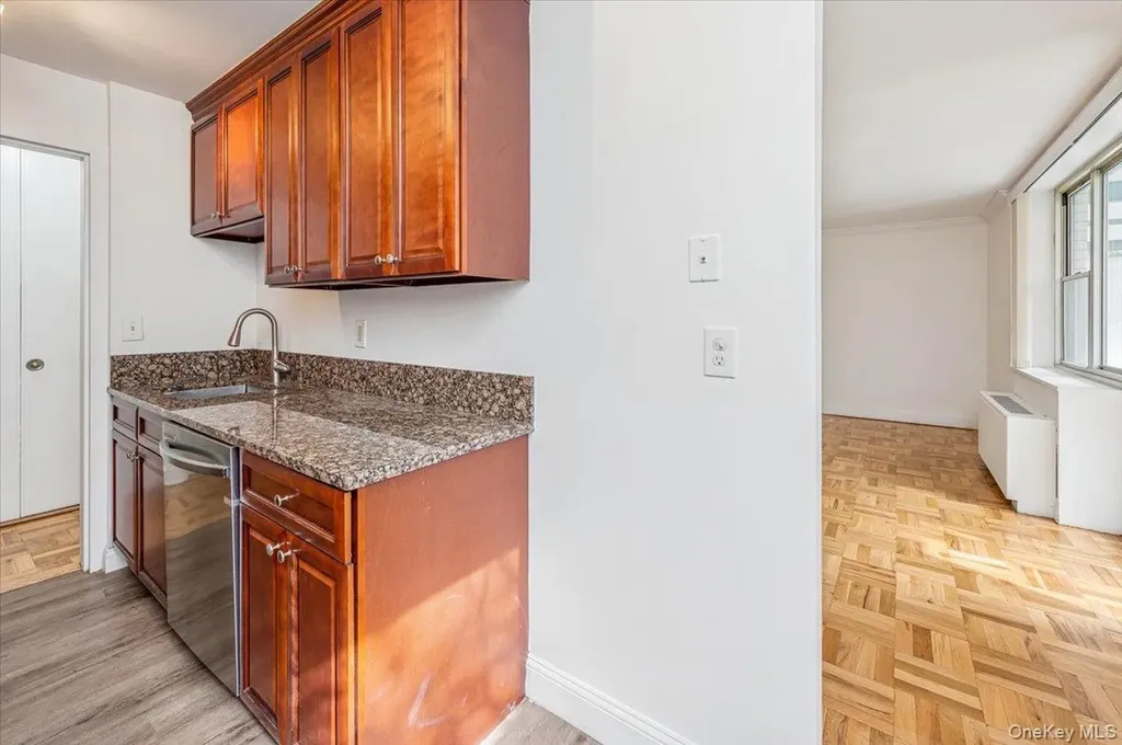 499 N Broadway White Plains NY 10603