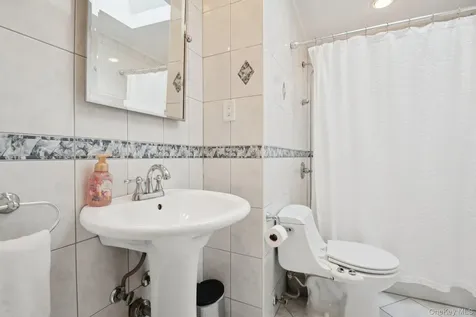 2794 Judith Drive Bellmore NY 11710