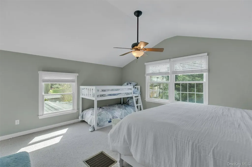 345 Colonial Road Southold NY 11971