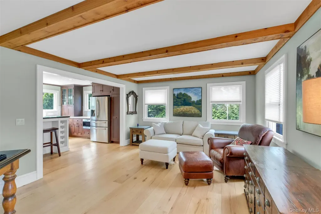 345 Colonial Road Southold NY 11971