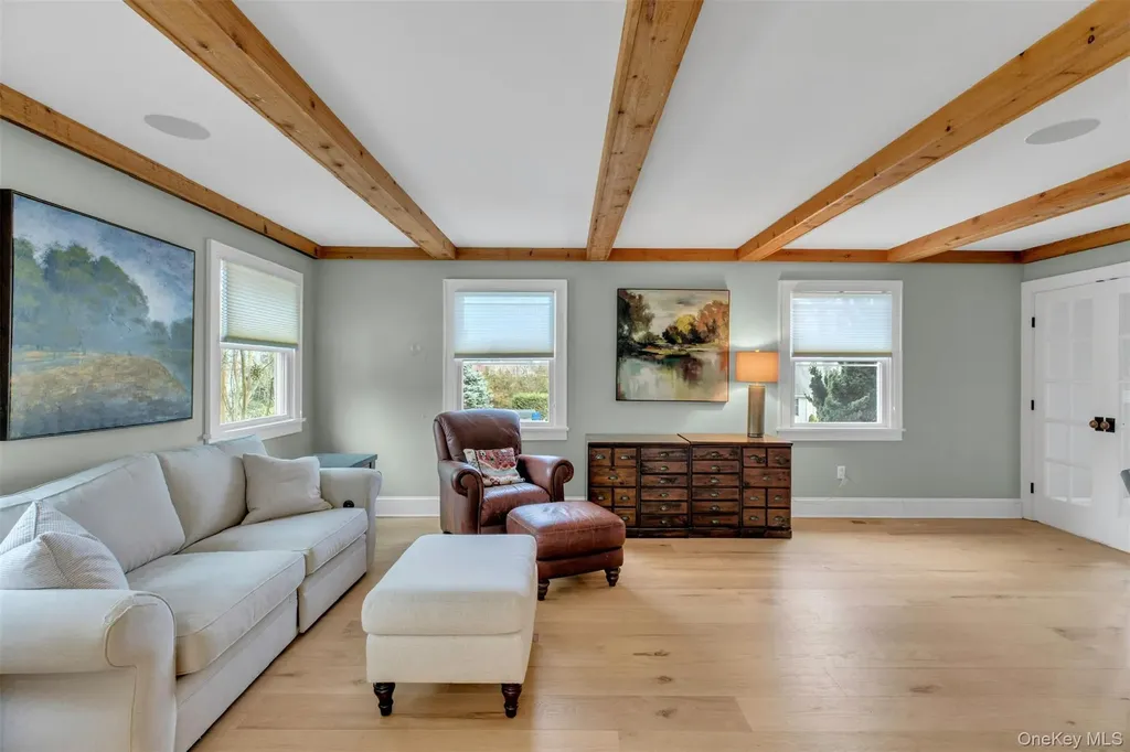 345 Colonial Road Southold NY 11971