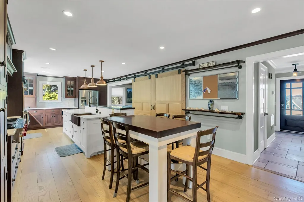 345 Colonial Road Southold NY 11971