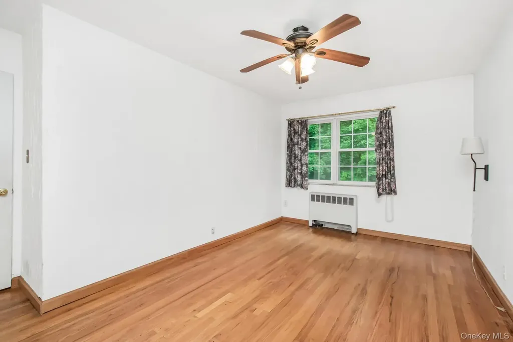 88 Parkway North Yonkers NY 10704
