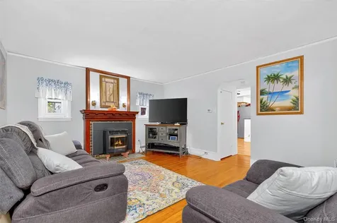 20 Heathcote Road Carmel NY 10512