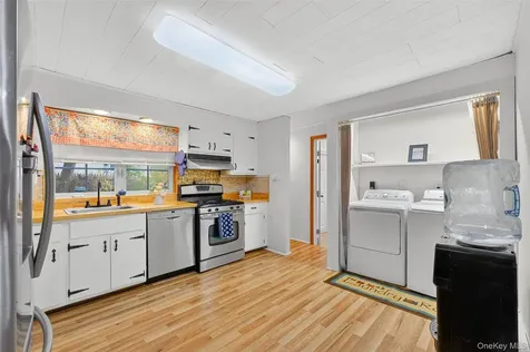 20 Heathcote Road Carmel NY 10512