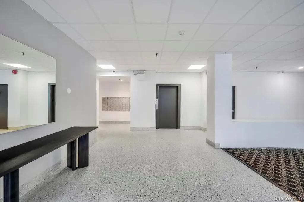 101 Lincoln Avenue Mineola NY 11501