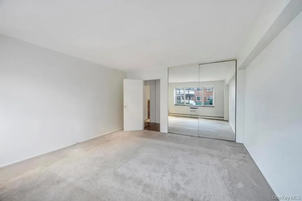 101 Lincoln Avenue Mineola NY 11501