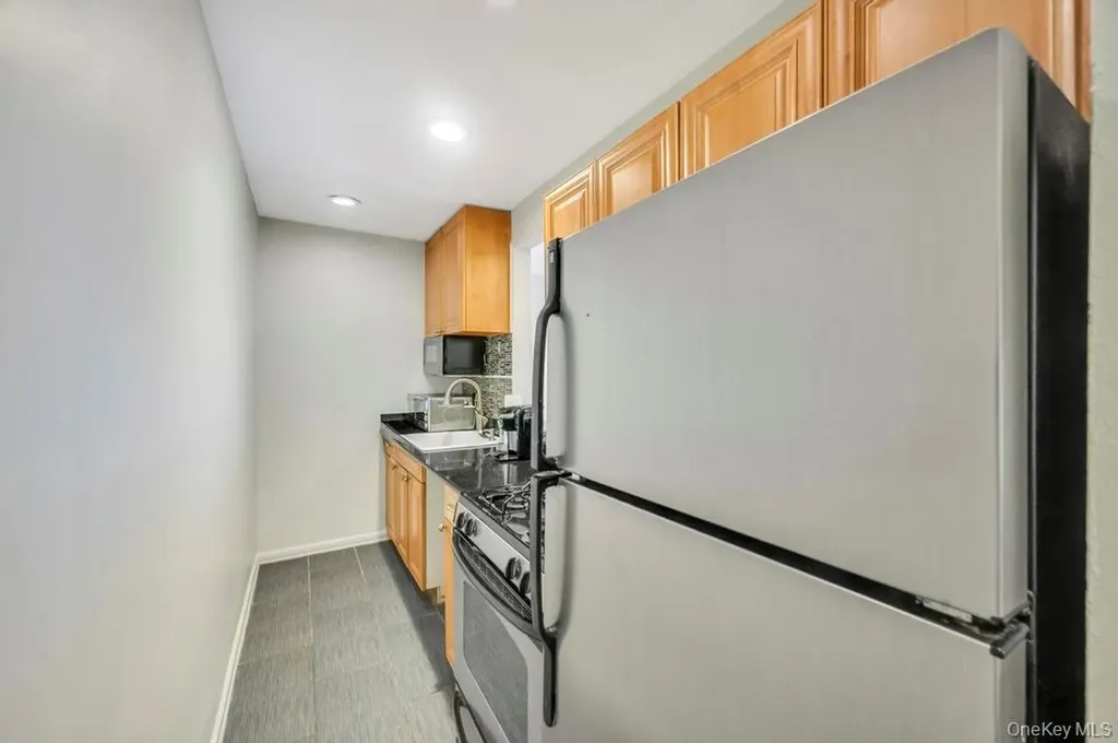 101 Lincoln Avenue Mineola NY 11501