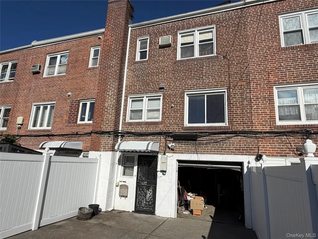 15062 77th Avenue Flushing NY 11367