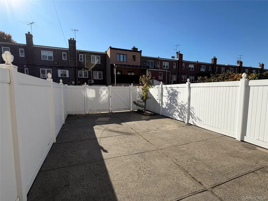15062 77th Avenue Flushing NY 11367