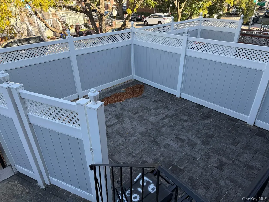 15062 77th Avenue Flushing NY 11367
