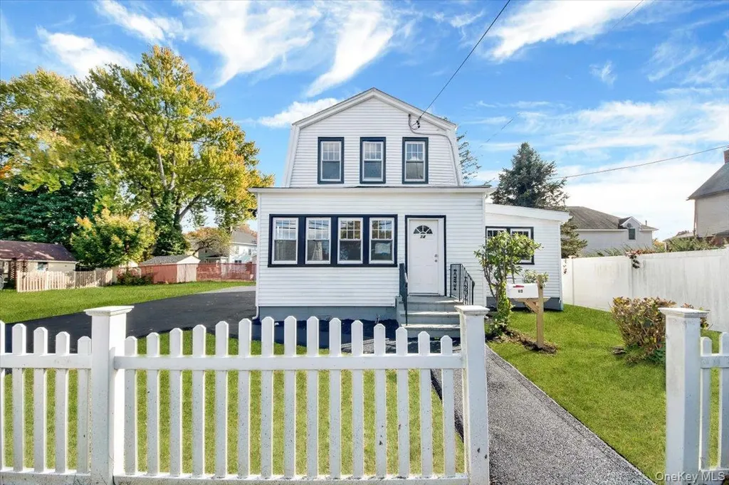 34 Kings Ferry Road Montrose NY 10548