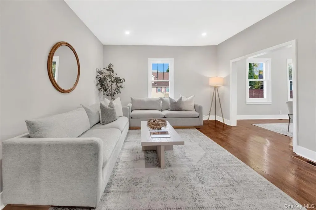34 Kings Ferry Road Montrose NY 10548