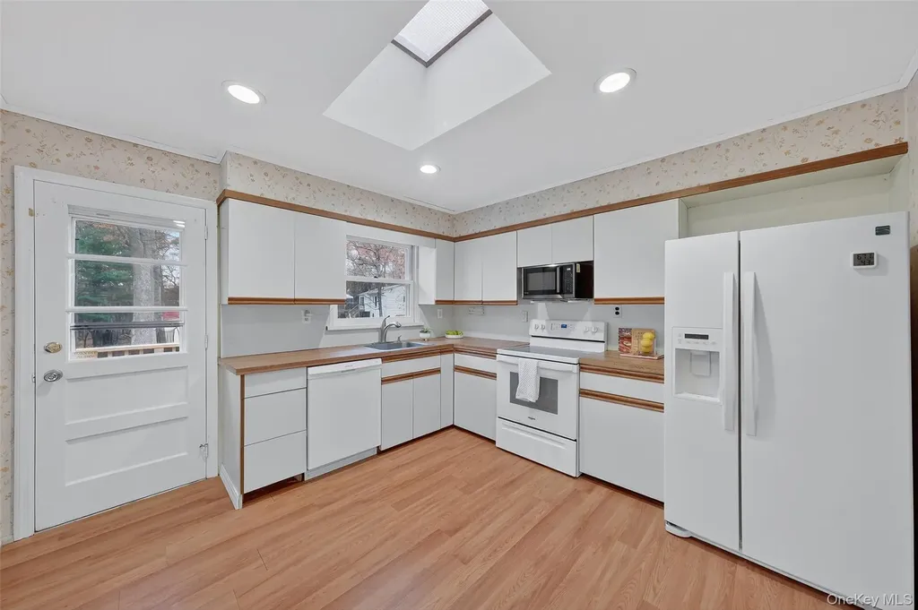 37 Spruce Knolls Putnam Valley NY 10579