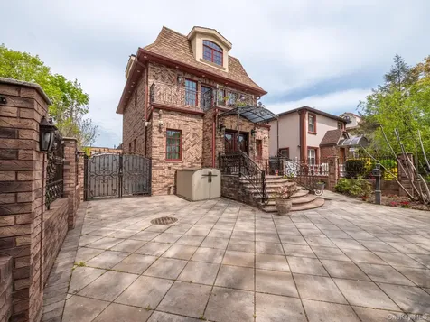 179-15 80rd Jamaica Estates NY 11432