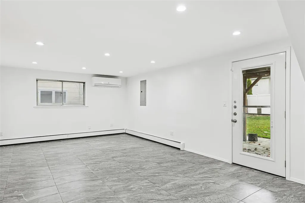 740 Eagle Drive Valley Stream NY 11581