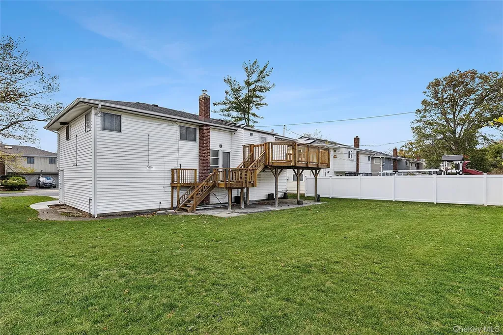 740 Eagle Drive Valley Stream NY 11581