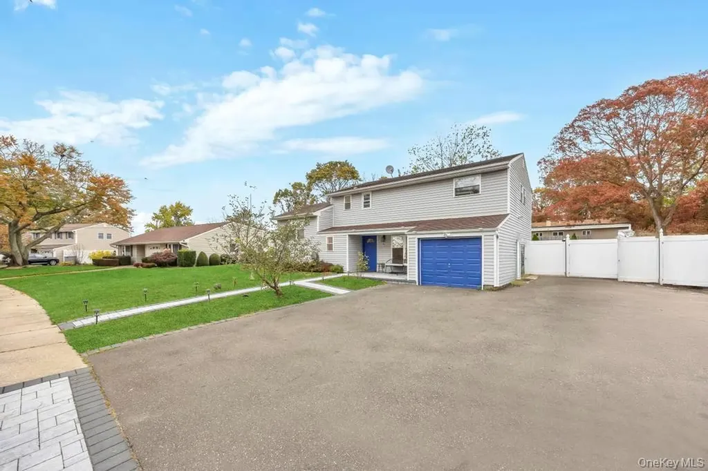 37 Fiesta Drive Centereach NY 11720